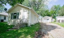 2610 SE 8th Ct Des Moines, IA 50315