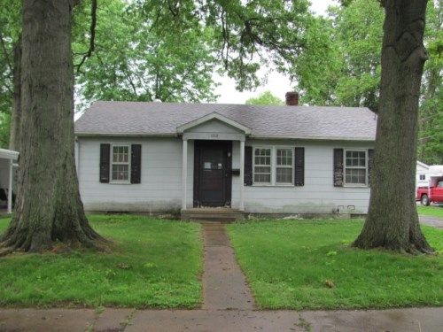 1012 West Poplar Street, Mascoutah, IL 62258