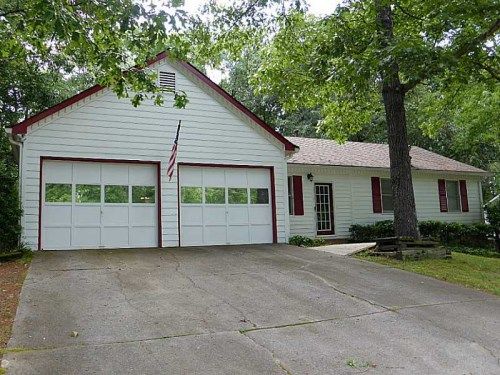 303 N Briar Ridge, Woodstock, GA 30189