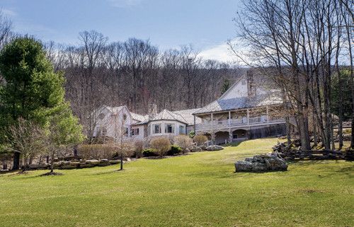 229 Woodside Lane, Warm Springs, VA 24484
