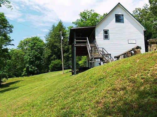 60 Blueberry Lane, Mc Caysville, GA 30555