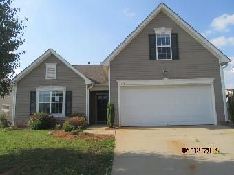 118 Saintsbury Pl, Lexington, NC 27295