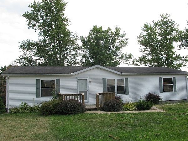 Lakeshore, Fowler, IL 62338