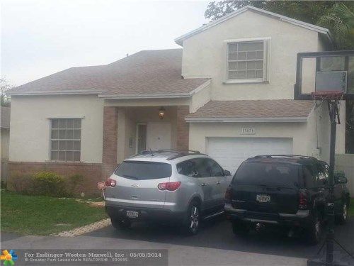 13871 LANGLEY PL, Fort Lauderdale, FL 33325
