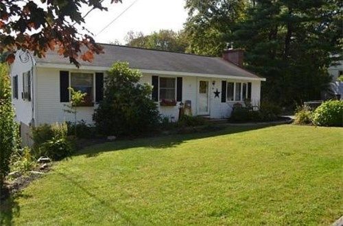 14 Carleton  Road, Rochdale, MA 01542