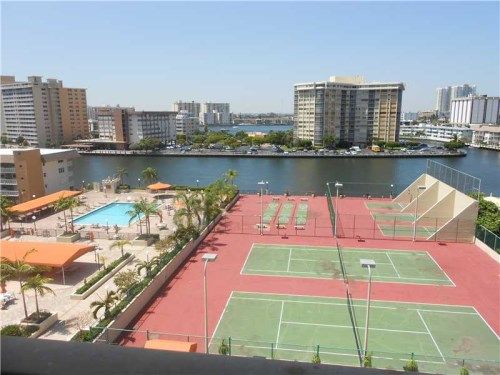 1865 S OCEAN DR # 8J, Hallandale, FL 33009