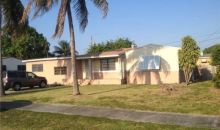 8925 NW 10 AV Miami, FL 33150