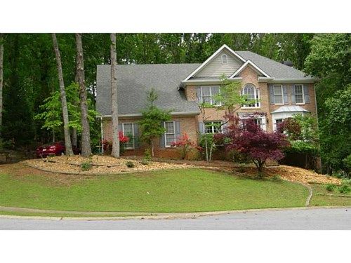 511 Deer Run Way, Woodstock, GA 30189