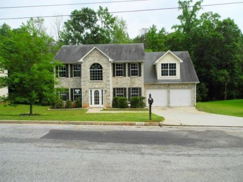 2008 Smithfield Ave, Ellenwood, GA 30294