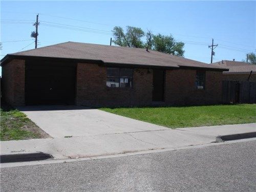 920 Brevard St, Hereford, TX 79045