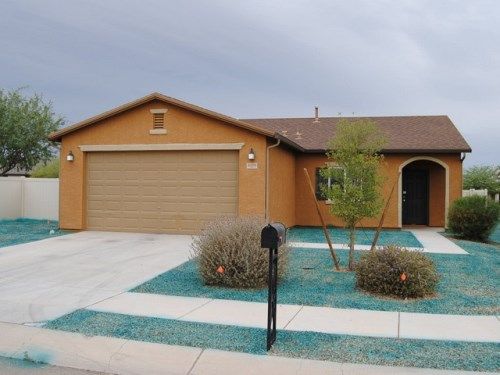 8220 W Razorbill Drive, Tucson, AZ 85757