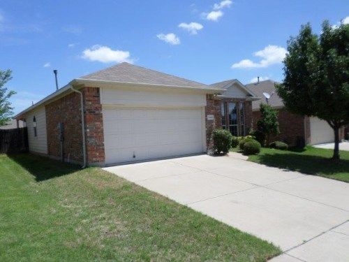 7441 Alverstone Dr, Fort Worth, TX 76120