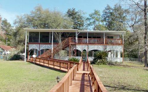 9939 NW 38TH TERRACE, Branford, FL 32008