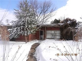 24949 Rouge River Dr, Dearborn Heights, MI 48127