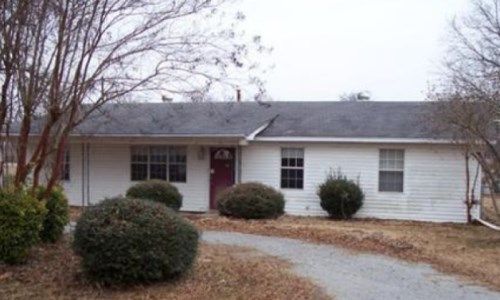 704 Mcdoniel Street, Tuckerman, AR 72473