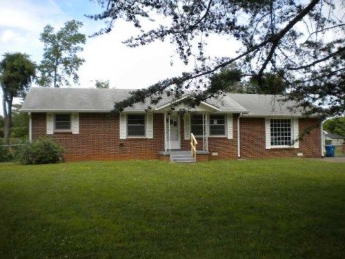 137 Campbell Pl, La Vergne, TN 37086