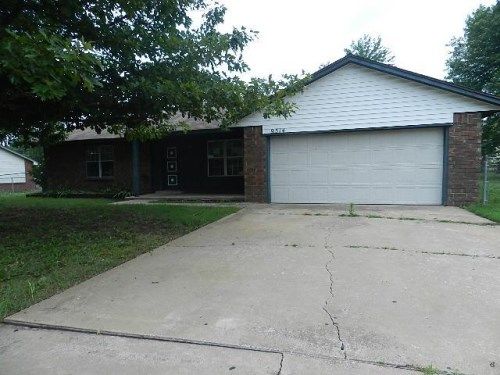 9514 E 113th St N, Owasso, OK 74055