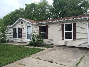 46 Inman Drive, Ingalls, IN 46048