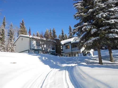 888 Lakloey Drive, North Pole, AK 99705