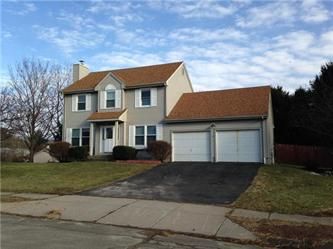 105 Baldwin Dr, Middletown, CT 06457