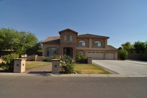 11608 Twilight Ct, Chandler, AZ 85249