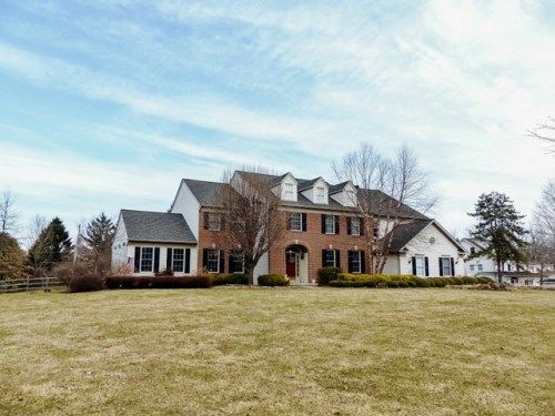 1690 Meetinghouse Rd, Morrisville, PA 19067