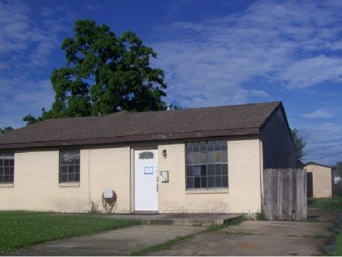 513 S Jamie Blvd, Westwego, LA 70094