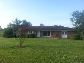 25 Saddle Rd, London, KY 40744