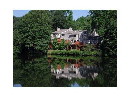 15 Basswood Circle Ne, Atlanta, GA 30328