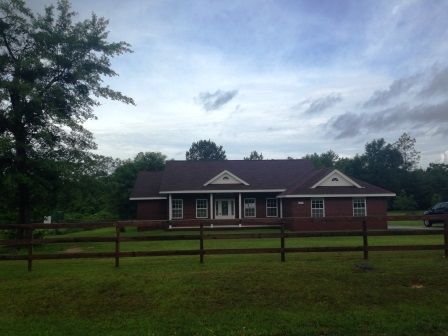 5881 Barrineau Ln, Molino, FL 32577