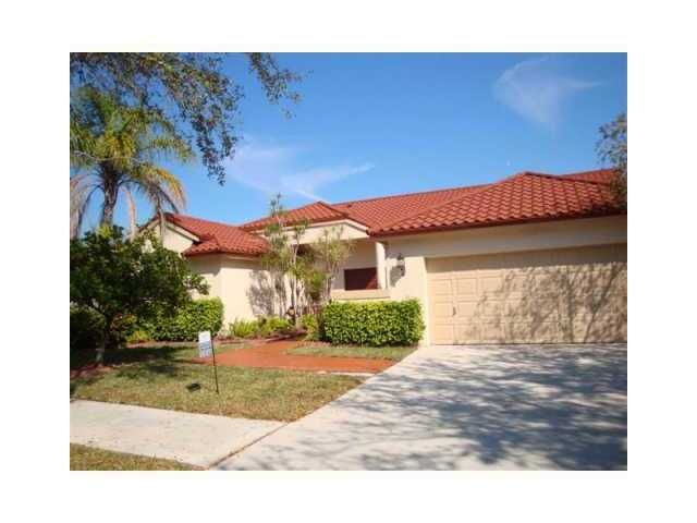 1611 NEWPORT LN, Fort Lauderdale, FL 33326