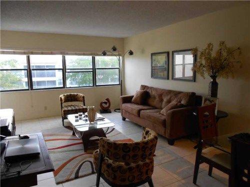 301 RACQUET CLUB RD # 307, Fort Lauderdale, FL 33326