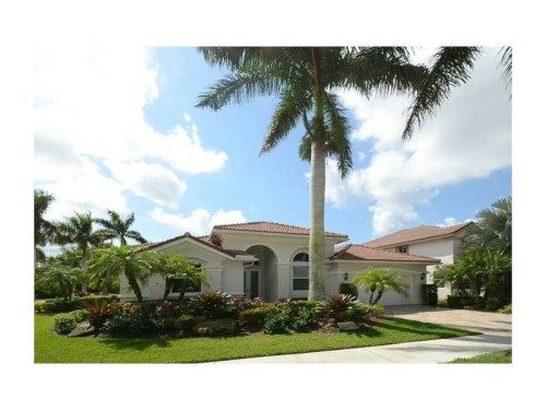 2000 QUAIL ROOST DR, Fort Lauderdale, FL 33327