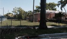 10985 SW 6 ST Miami, FL 33174