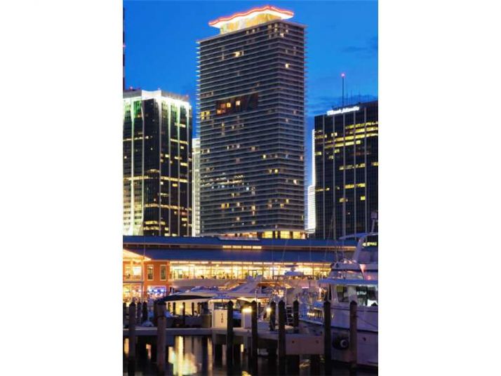 50 BISCAYNE BL # 907, Miami, FL 33132