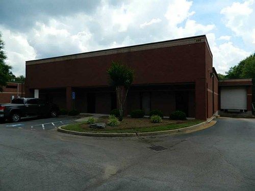 990 Lakes Parkway, Lawrenceville, GA 30043
