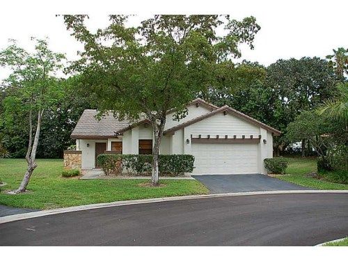 1998 DENVER, Fort Lauderdale, FL 33326