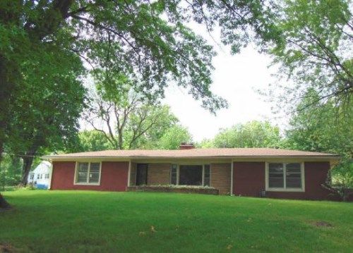 4544 Ridgeway Ave, Kansas City, MO 64133
