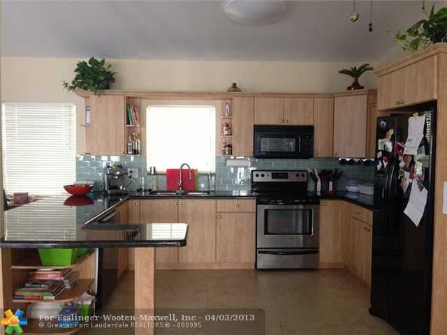 1101 NE 6TH ST, Hallandale, FL 33009