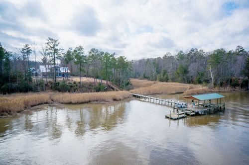 17039 Lee's Reach Dr, Kleinfeltersville, PA 17039