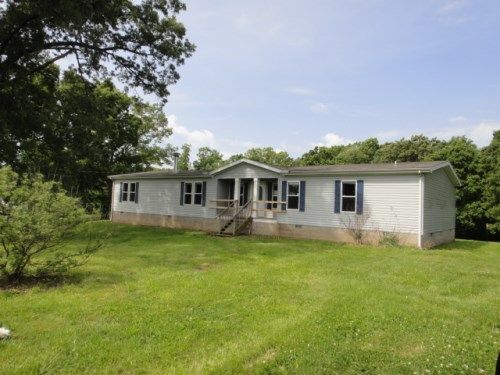 225 Shell Academy Rd, Paris, TN 38242