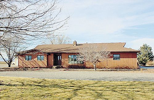 3011 Birch Rd, Pasco, WA 99301