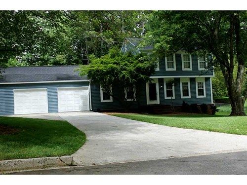 483 Barnesdale Drive, Marietta, GA 30068