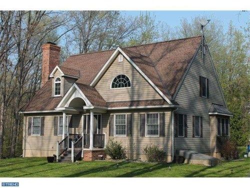 2355 BEDMINSTER RD, Bedminster, PA 18910