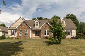 169 Covenant Dr NE, Cleveland, TN 37323
