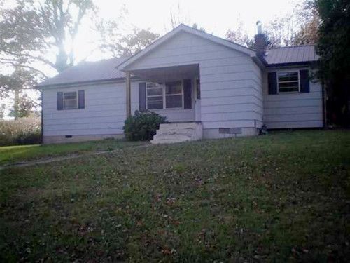 105b Jim Davis Road, Tellico Plains, TN 37385