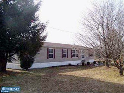 240 WARWICK RD, Elverson, PA 19520