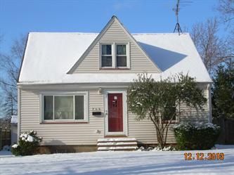 766 High Street, Bedford, OH 44146