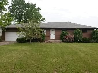 626 Robinson Rd, Campbell, OH 44405