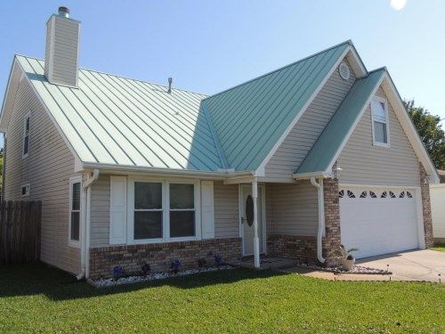 452 Sandy Ridge Circle, Mary Esther, FL 32569